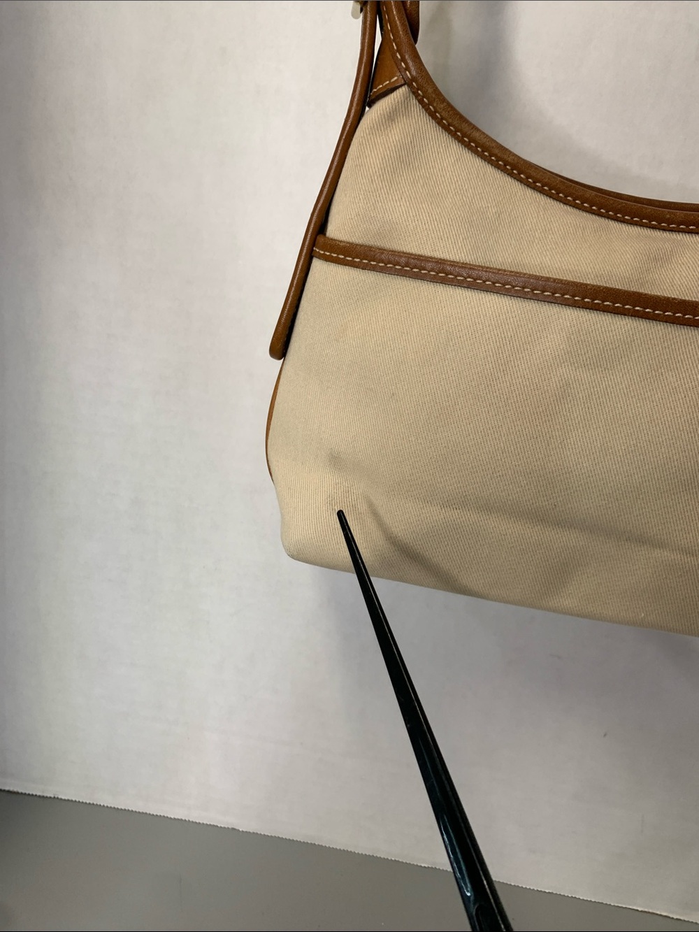 Coach Legacy 9123 Vintage Y2K Beige Canvas Shoulder Bag w/Brown Leather Trim - Picture 14 of 15